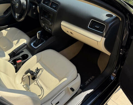 Черный Фольксваген Джетта, объемом двигателя 1.8 л и пробегом 206 тыс. км за 9900 $, фото 12 на Automoto.ua