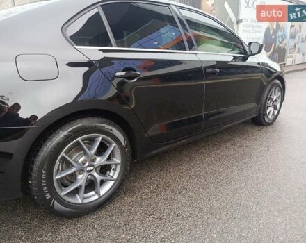 Черный Фольксваген Джетта, объемом двигателя 1.8 л и пробегом 157 тыс. км за 11999 $, фото 8 на Automoto.ua
