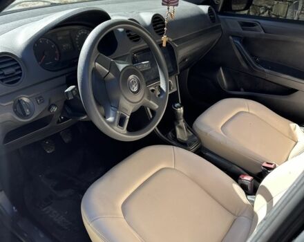 Черный Фольксваген Джетта, объемом двигателя 1.6 л и пробегом 247 тыс. км за 4599 $, фото 7 на Automoto.ua