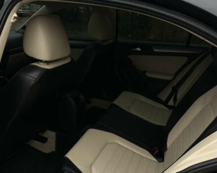 Черный Фольксваген Джетта, объемом двигателя 1.8 л и пробегом 120 тыс. км за 12500 $, фото 9 на Automoto.ua