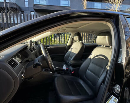 Черный Фольксваген Джетта, объемом двигателя 2 л и пробегом 201 тыс. км за 9600 $, фото 8 на Automoto.ua