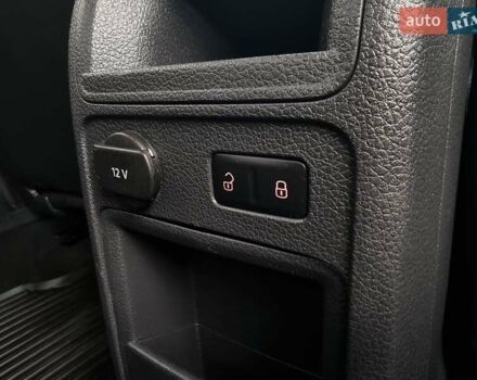 Чорний Фольксваген Джетта, об'ємом двигуна 1.8 л та пробігом 158 тис. км за 8699 $, фото 48 на Automoto.ua