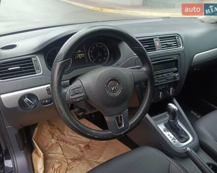 Черный Фольксваген Джетта, объемом двигателя 1.8 л и пробегом 157 тыс. км за 11999 $, фото 36 на Automoto.ua