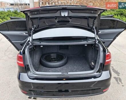 Черный Фольксваген Джетта, объемом двигателя 2 л и пробегом 223 тыс. км за 8600 $, фото 36 на Automoto.ua