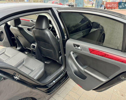 Черный Фольксваген Джетта, объемом двигателя 1.8 л и пробегом 220 тыс. км за 8500 $, фото 21 на Automoto.ua