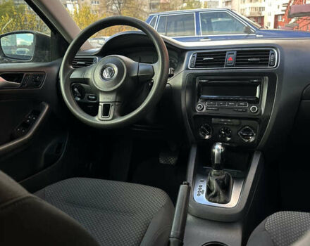 Фольксваген Джетта 2014 в Киеве на Automoto.ua Черный Фольксваген Джетта, объемом двигателя 2 л и пробегом 193 тыс. км за 6900 $, фото 19 на Automoto.ua