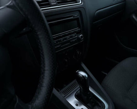 Черный Фольксваген Джетта, объемом двигателя 1.98 л и пробегом 203 тыс. км за 8300 $, фото 15 на Automoto.ua