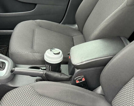 Черный Фольксваген Джетта, объемом двигателя 1.98 л и пробегом 192 тыс. км за 6200 $, фото 27 на Automoto.ua