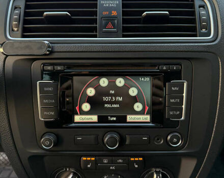 Черный Фольксваген Джетта, объемом двигателя 1.8 л и пробегом 180 тыс. км за 9599 $, фото 30 на Automoto.ua