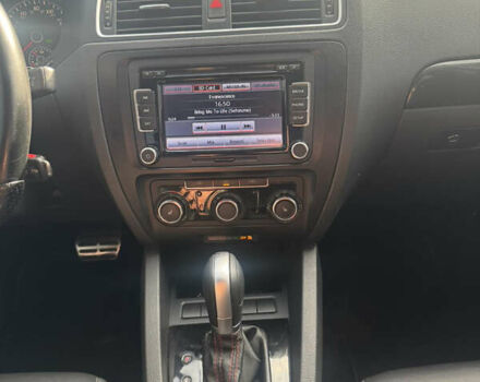 Черный Фольксваген Джетта, объемом двигателя 2 л и пробегом 190 тыс. км за 11700 $, фото 20 на Automoto.ua