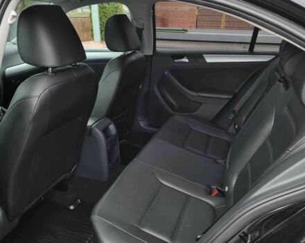 Чорний Фольксваген Джетта, об'ємом двигуна 1.8 л та пробігом 158 тис. км за 8699 $, фото 13 на Automoto.ua