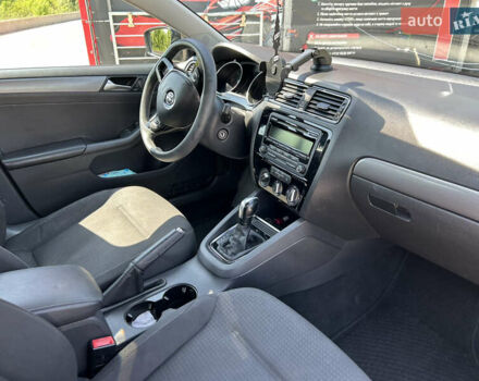 Черный Фольксваген Джетта, объемом двигателя 1.97 л и пробегом 170 тыс. км за 9000 $, фото 2 на Automoto.ua