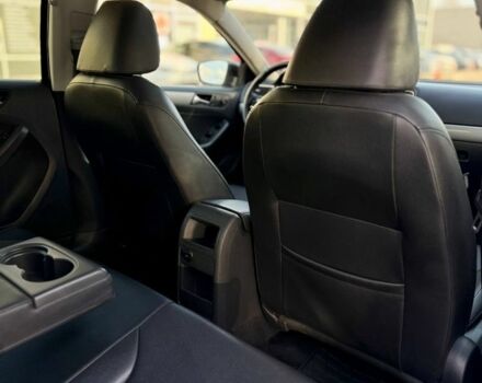 Черный Фольксваген Джетта, объемом двигателя 1.8 л и пробегом 180 тыс. км за 9499 $, фото 12 на Automoto.ua