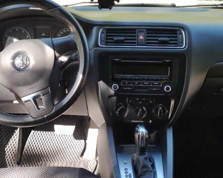 Черный Фольксваген Джетта, объемом двигателя 1.98 л и пробегом 133 тыс. км за 9400 $, фото 8 на Automoto.ua