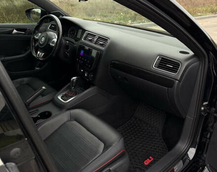 Черный Фольксваген Джетта, объемом двигателя 2 л и пробегом 146 тыс. км за 12700 $, фото 15 на Automoto.ua