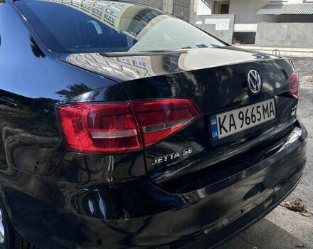 Черный Фольксваген Джетта, объемом двигателя 1.8 л и пробегом 270 тыс. км за 8600 $, фото 6 на Automoto.ua