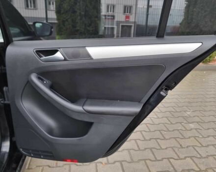 Чорний Фольксваген Джетта, об'ємом двигуна 1.8 л та пробігом 158 тис. км за 8699 $, фото 15 на Automoto.ua