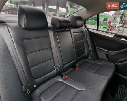 Чорний Фольксваген Джетта, об'ємом двигуна 1.8 л та пробігом 158 тис. км за 8699 $, фото 49 на Automoto.ua