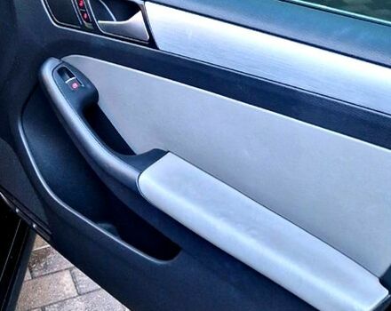 Чорний Фольксваген Джетта, об'ємом двигуна 1.4 л та пробігом 241 тис. км за 8599 $, фото 4 на Automoto.ua