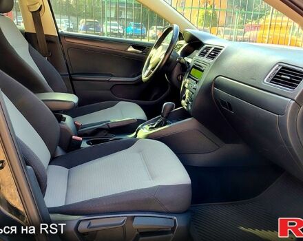 Черный Фольксваген Джетта, объемом двигателя 2 л и пробегом 198 тыс. км за 7199 $, фото 13 на Automoto.ua