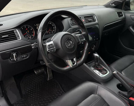 Черный Фольксваген Джетта, объемом двигателя 2 л и пробегом 146 тыс. км за 12700 $, фото 4 на Automoto.ua