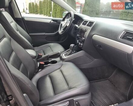 Чорний Фольксваген Джетта, об'ємом двигуна 1.8 л та пробігом 158 тис. км за 8699 $, фото 53 на Automoto.ua