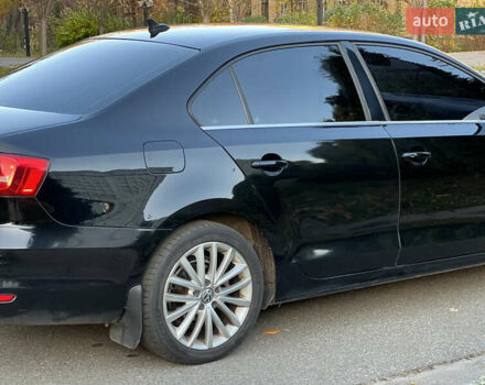 Черный Фольксваген Джетта, объемом двигателя 1.8 л и пробегом 177 тыс. км за 9990 $, фото 13 на Automoto.ua