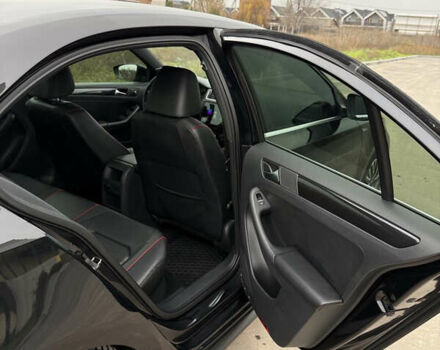 Черный Фольксваген Джетта, объемом двигателя 2 л и пробегом 146 тыс. км за 12700 $, фото 13 на Automoto.ua