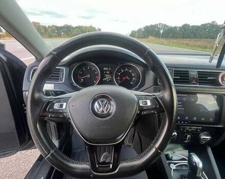 Черный Фольксваген Джетта, объемом двигателя 1.8 л и пробегом 180 тыс. км за 9800 $, фото 2 на Automoto.ua