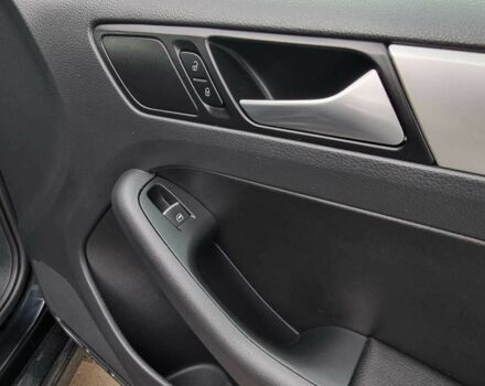 Чорний Фольксваген Джетта, об'ємом двигуна 1.8 л та пробігом 158 тис. км за 8699 $, фото 1 на Automoto.ua