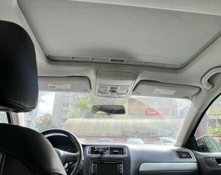 Черный Фольксваген Джетта, объемом двигателя 1.8 л и пробегом 142 тыс. км за 8500 $, фото 6 на Automoto.ua