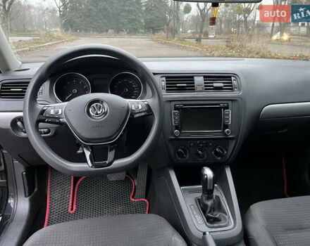 Черный Фольксваген Джетта, объемом двигателя 1.98 л и пробегом 145 тыс. км за 9400 $, фото 13 на Automoto.ua