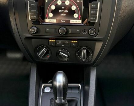 Черный Фольксваген Джетта, объемом двигателя 1.8 л и пробегом 180 тыс. км за 9499 $, фото 17 на Automoto.ua