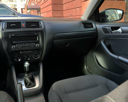 Фольксваген Джетта 2014 в Киеве на Automoto.ua Черный Фольксваген Джетта, объемом двигателя 2 л и пробегом 193 тыс. км за 6900 $, фото 18 на Automoto.ua