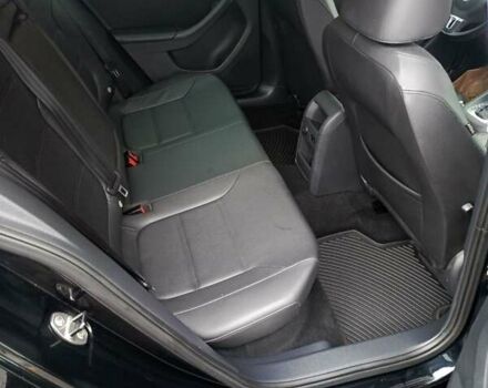 Черный Фольксваген Джетта, объемом двигателя 1.8 л и пробегом 157 тыс. км за 11999 $, фото 18 на Automoto.ua