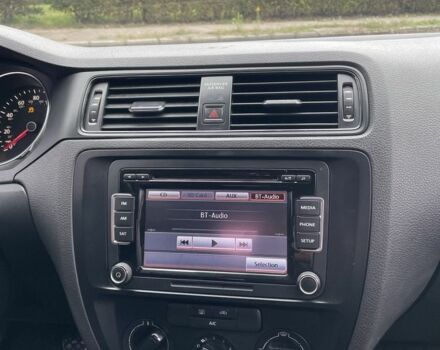 Черный Фольксваген Джетта, объемом двигателя 2 л и пробегом 170 тыс. км за 7750 $, фото 6 на Automoto.ua