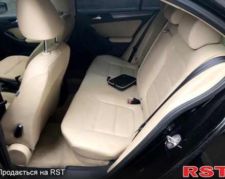 Черный Фольксваген Джетта, объемом двигателя 2 л и пробегом 270 тыс. км за 9400 $, фото 9 на Automoto.ua