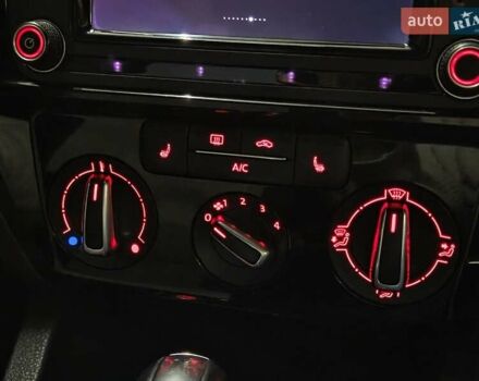 Черный Фольксваген Джетта, объемом двигателя 1.8 л и пробегом 202 тыс. км за 10999 $, фото 14 на Automoto.ua