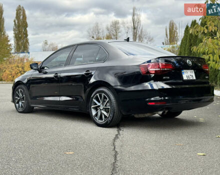 Черный Фольксваген Джетта, объемом двигателя 1.8 л и пробегом 167 тыс. км за 9500 $, фото 5 на Automoto.ua