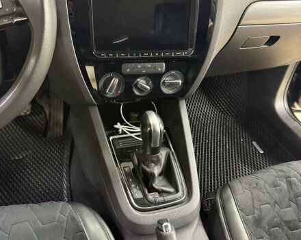 Черный Фольксваген Джетта, объемом двигателя 1.97 л и пробегом 195 тыс. км за 10800 $, фото 10 на Automoto.ua