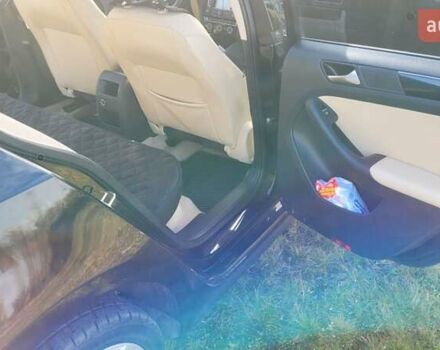 Чорний Фольксваген Джетта, об'ємом двигуна 2 л та пробігом 214 тис. км за 12500 $, фото 37 на Automoto.ua