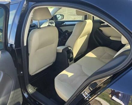 Черный Фольксваген Джетта, объемом двигателя 1.39 л и пробегом 160 тыс. км за 10600 $, фото 4 на Automoto.ua