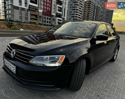 Черный Фольксваген Джетта, объемом двигателя 1.8 л и пробегом 270 тыс. км за 10000 $, фото 2 на Automoto.ua