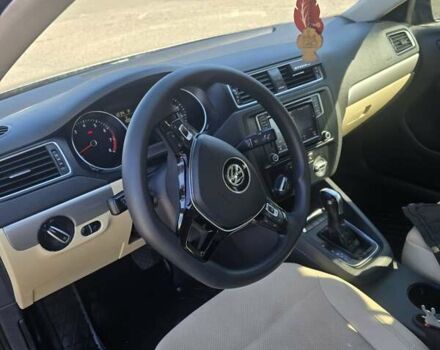 Черный Фольксваген Джетта, объемом двигателя 1.39 л и пробегом 160 тыс. км за 10600 $, фото 11 на Automoto.ua