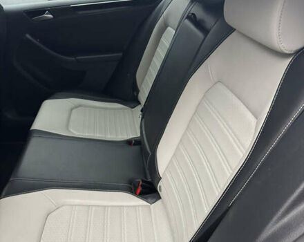 Черный Фольксваген Джетта, объемом двигателя 1.8 л и пробегом 116 тыс. км за 12700 $, фото 15 на Automoto.ua