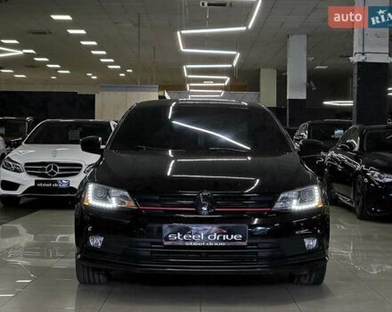 Черный Фольксваген Джетта, объемом двигателя 1.8 л и пробегом 202 тыс. км за 10999 $, фото 7 на Automoto.ua