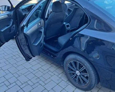 Черный Фольксваген Джетта, объемом двигателя 1.4 л и пробегом 126 тыс. км за 9700 $, фото 30 на Automoto.ua