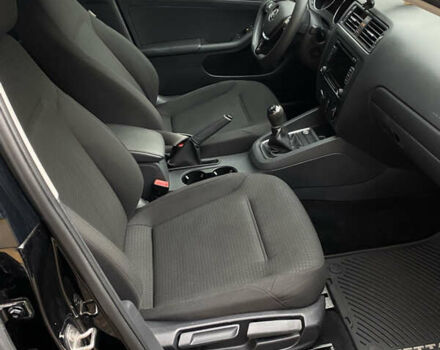 Черный Фольксваген Джетта, объемом двигателя 1.98 л и пробегом 127 тыс. км за 9300 $, фото 13 на Automoto.ua