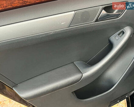 Черный Фольксваген Джетта, объемом двигателя 1.8 л и пробегом 151 тыс. км за 8490 $, фото 21 на Automoto.ua