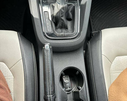 Черный Фольксваген Джетта, объемом двигателя 1.8 л и пробегом 118 тыс. км за 9500 $, фото 13 на Automoto.ua